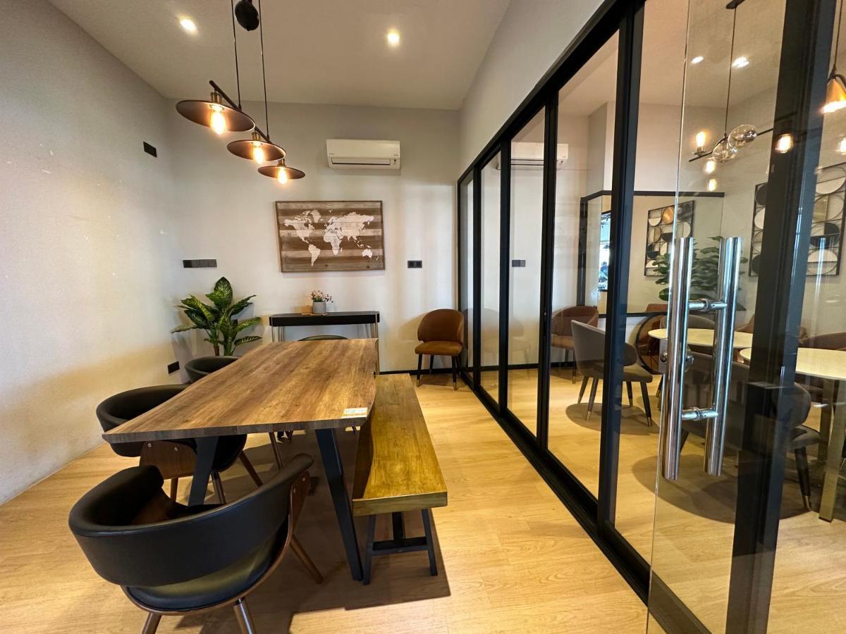 Itcc Manhattan By Stayin 5-6Pax Donggongon Exterior photo